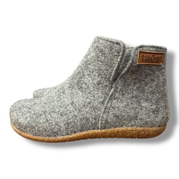 Taos Good Wool Boot Gray Pull On Bootie Comfort Women’s Size EU 37 US 6.5 - Picture 1 of 10